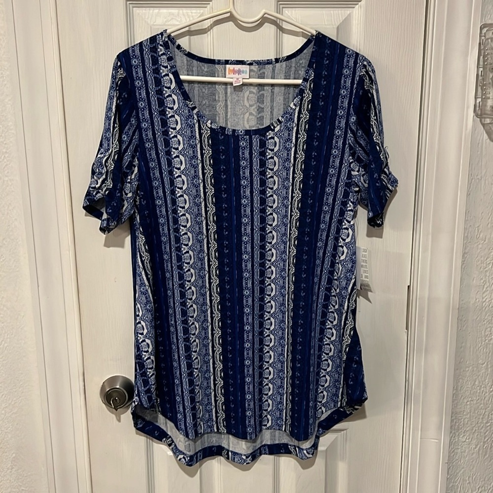 LuLaRoe women’s blousee